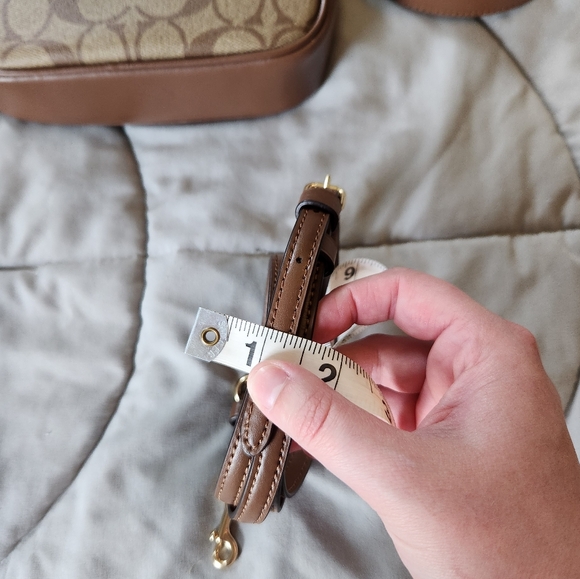 Coach Signature Belt Bag In Colorblock Signature Canvas - Picture 9 of 11